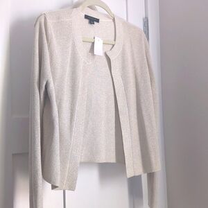 Short sparkly holiday sweater NWT